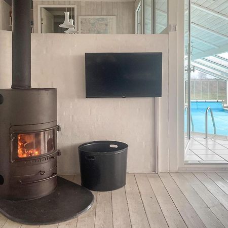 Amazing Home In Ebeltoft With Sauna Extérieur photo