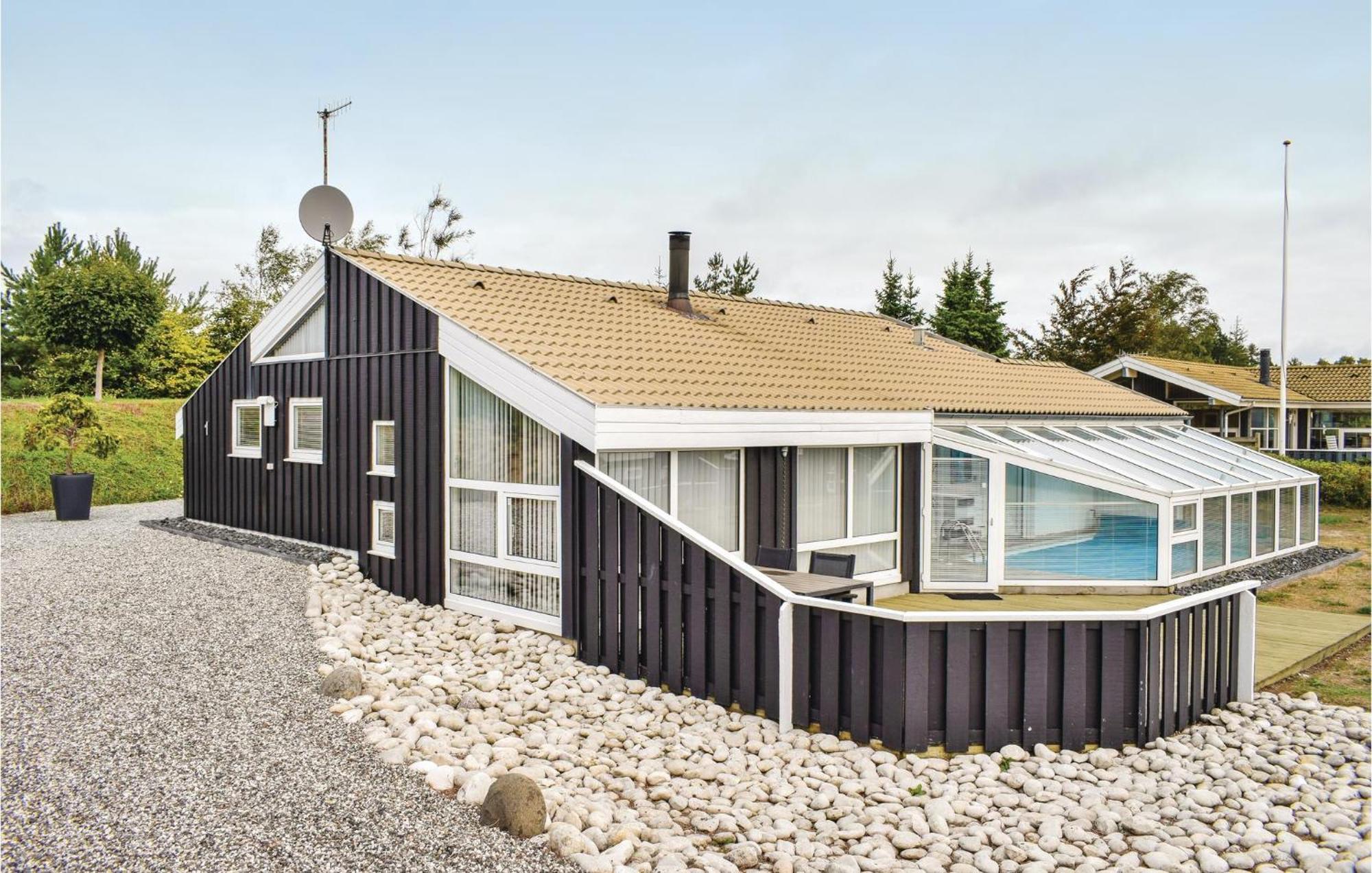 Amazing Home In Ebeltoft With Sauna Extérieur photo