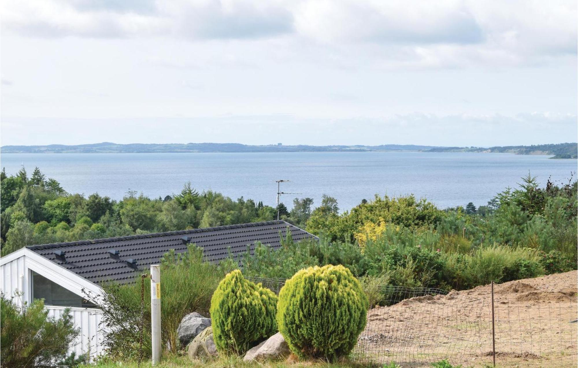 Amazing Home In Ebeltoft With Sauna Extérieur photo