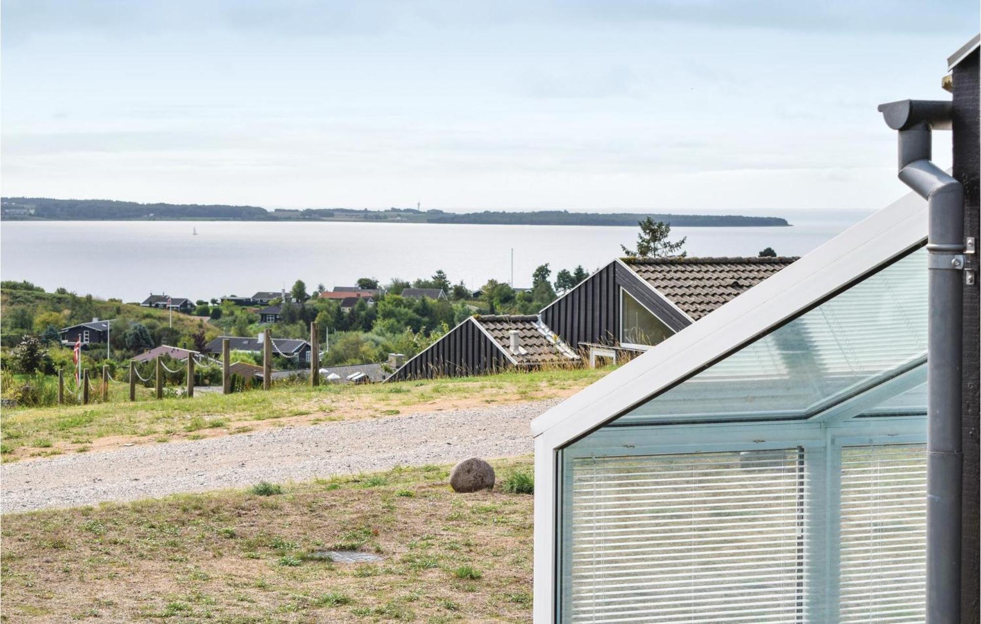 Amazing Home In Ebeltoft With Sauna Extérieur photo